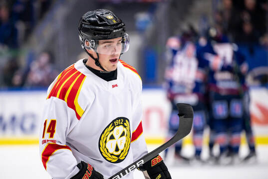 Brynäs Alexander Ljungkrantz deppar