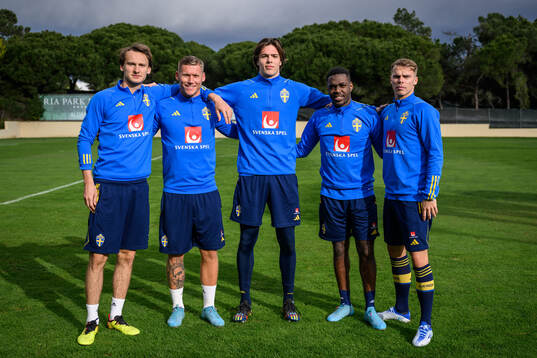 Hjalmar Ekdal, Victor Edvardsen, goalkeeper Jacob Widell