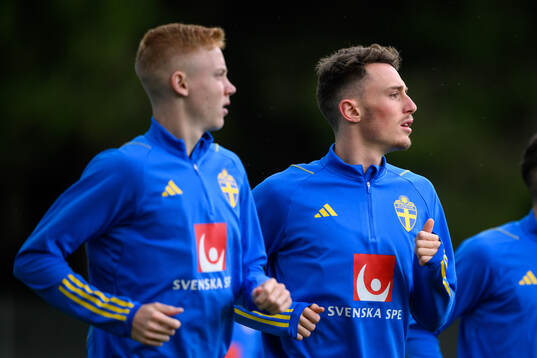 Hugo Larsson and Noah Persson of the Swedish men's football