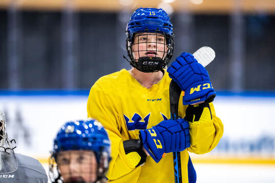 Astrid Lindeberg of Sweden at a practice session