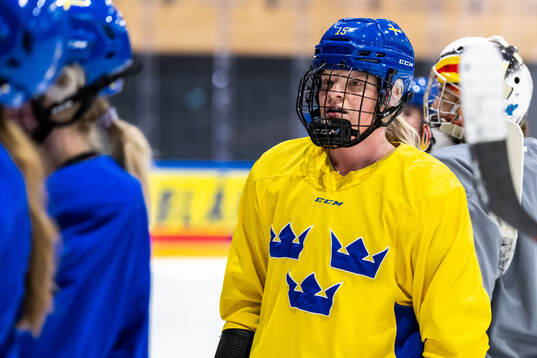 Astrid Lindeberg of Sweden at a practice session