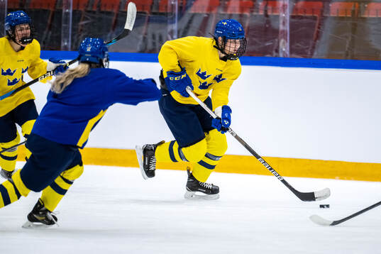 Ella Hellman of Sweden at a practice session