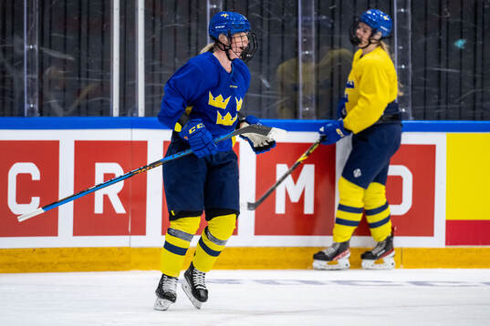 Astrid Lindeberg of Sweden celebrate at a practice session