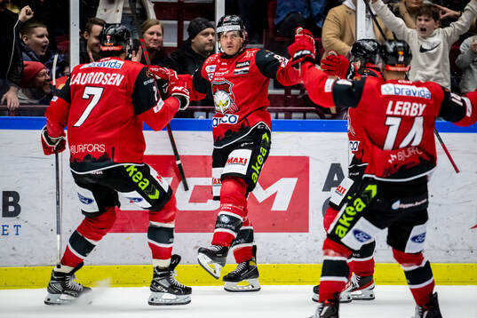 Malmö Redhawks Lance Bouma jublar