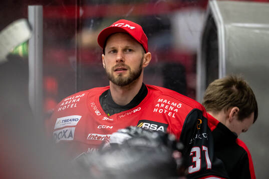 Malmö Redhawks målvakt Brandon Maxwell
