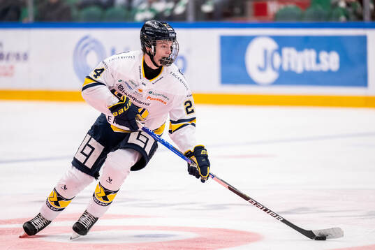 HV71s Oscar Fisker Molgaard