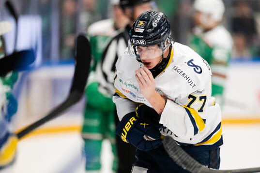 HV71s Herman Hansson har ont