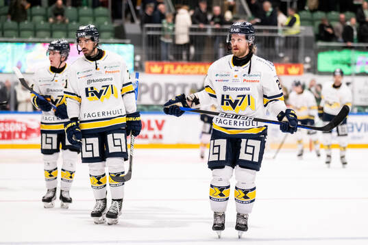 HV71s Tyler Vesel och Mattias Tedenby deppar