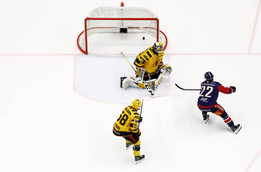 Mål 1-0 av Linköpings Vilmos Gallo förbi Skellefteås
