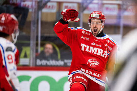 Timrås Tim Erixon jublar