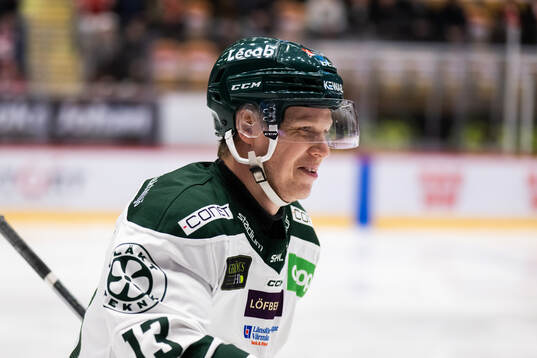 Färjestads Daniel Viksten jublar