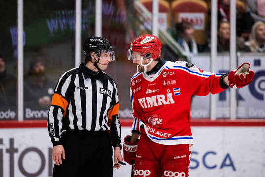 Timrås Tim Erixon reagerar