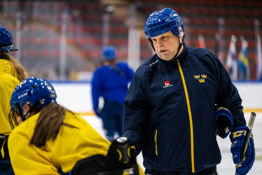 Assistant coach Ulf Hall of Sweden at a practice session