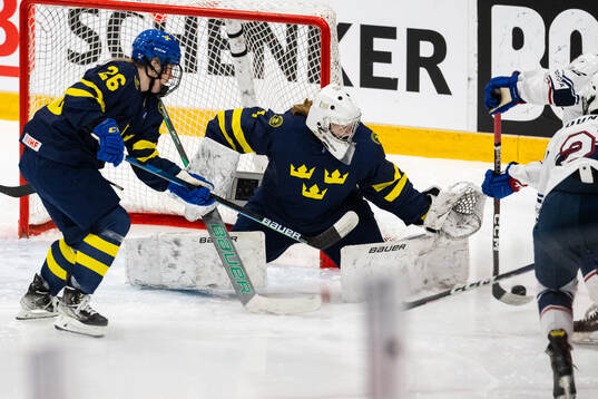 Goaltender Ida Henriksson of Sweden