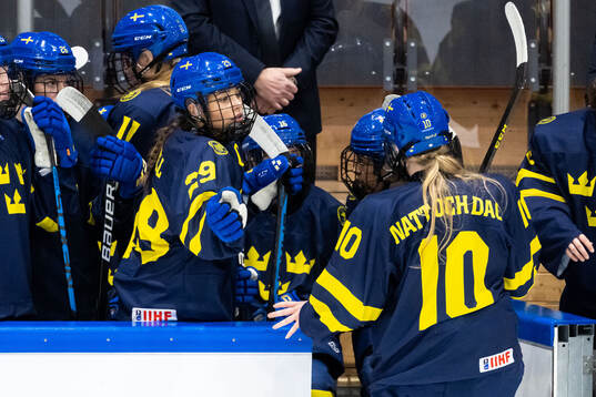 Stella Lindell of Sweden looks dejected