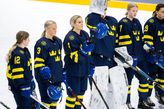 Stina Andersson, Mira Hallin and Tilde Utbult of Sweden