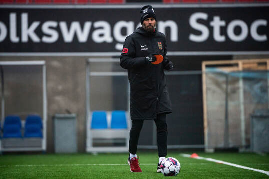 Tränare Olof Mellberg