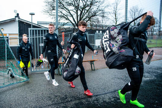 Målvakt Svante Hildeman, Max Nilsson och Sam Hegdal