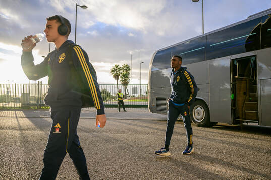 Yasin Ayari and Joel Asoro of Sweden arrive to the stadium