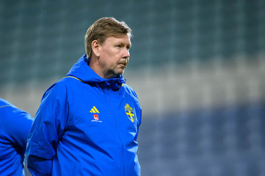Assistant coach Peter Wettergren