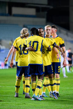 Joel Asoro of Sweden celebrates