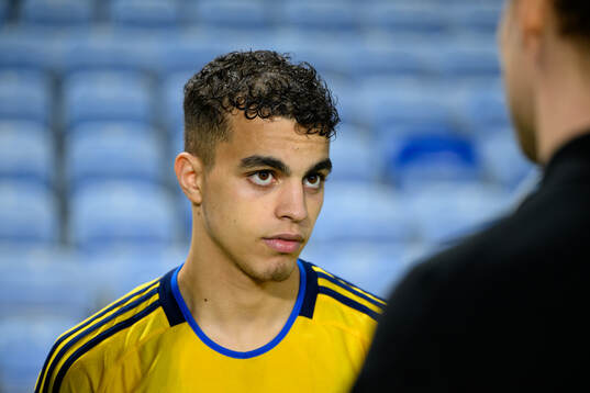 Yasin Ayari of Sweden