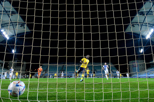 Joel Asoro of Sweden scores 2-0