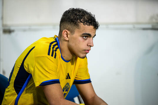 Yasin Ayari of Sweden