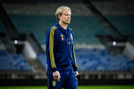 team manager Stefan Pettersson of Sweden