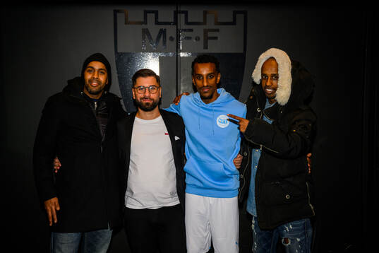 Mohamoud Dahir, agent Christian Svampen, Taha Ali och Dahir