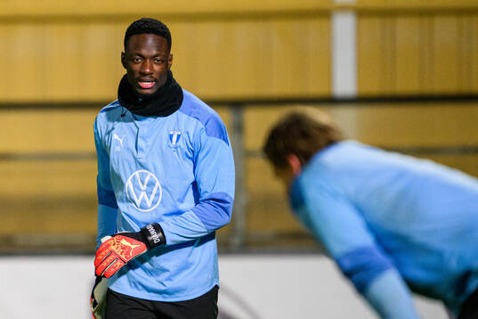 Målvakt Ismael Diawara