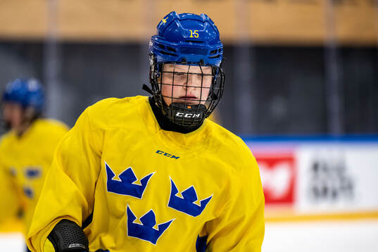 Astrid Lindeberg of Sweden at a practice session