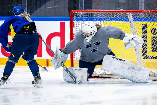 Goaltender Ida Henriksson of Sweden at a practice session