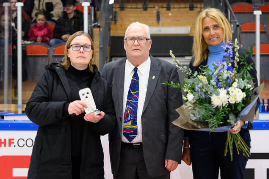 Camilla Kempe inducted into the Swedish Hockey Hall of Fame