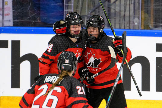 Emma Pais of Canada celebrates