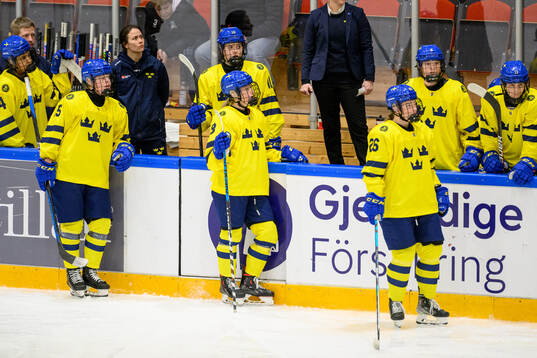 Astrid Lindeberg, Jenna Raunio and Emma Goding of Sweden
