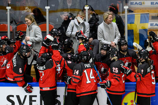 Caitlin Kraemer of Canada celebrates