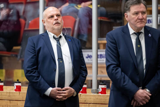 Assistant coach Ulf Hall