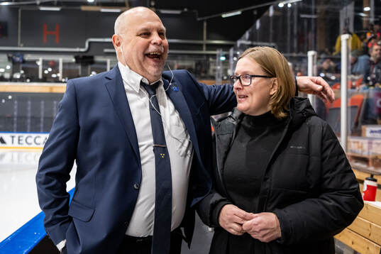 Assistant coach Ulf Hall and Camilla Kempe