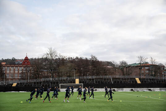 Spelarna värmer upp