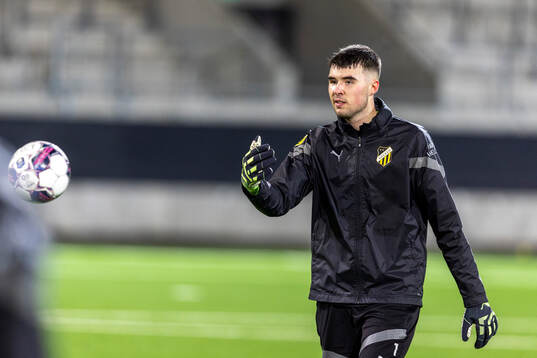 Häckens Sebastian Banozuic