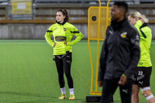 Häckens Clarissa Larisey