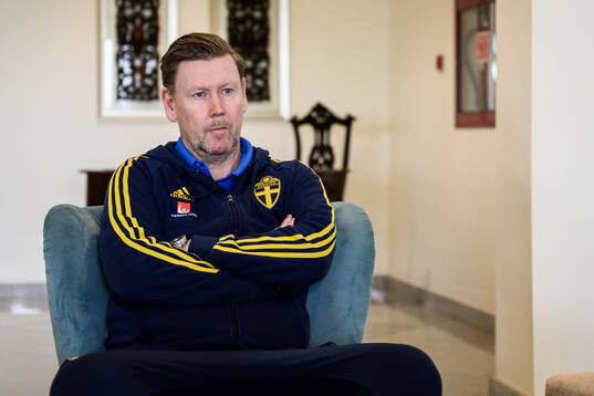 assistant coach Peter Wettergen of the Swedish men's