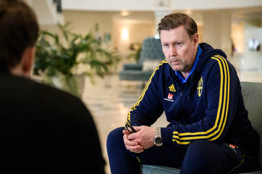 assistant coach Peter Wettergen of the Swedish men's