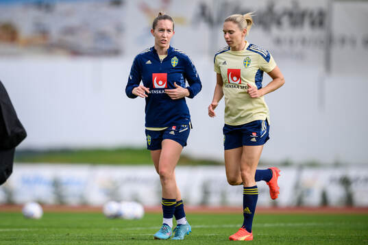 Julia Roddar and Jonna Andersson of the Swedish women's