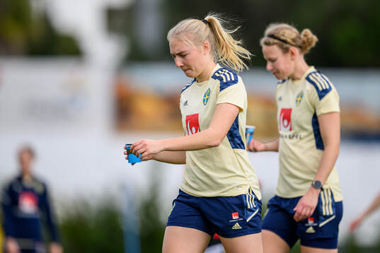 Stinalisa Johansson of the Swedish women's football
