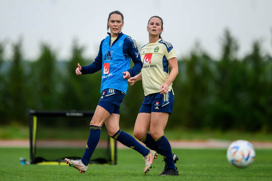 Felicia Rogic and Josefin Harrysson of the Swedish women's