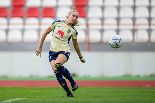 Stina Lennartsson of the Swedish women's football national