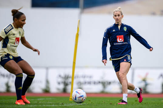 Madelen Janogy and Sofia Jakobsson of the Swedish women's