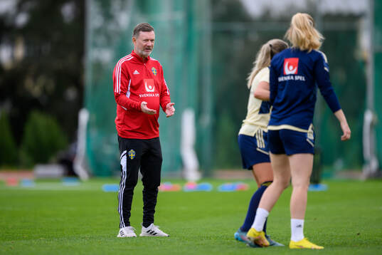 head coach Peter Gerhardsson of the Swedish women's